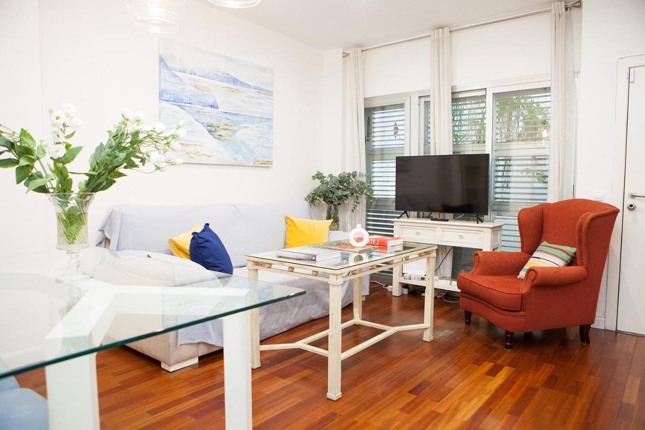 Charming Apartment With Pool And Garage Севілья Екстер'єр фото