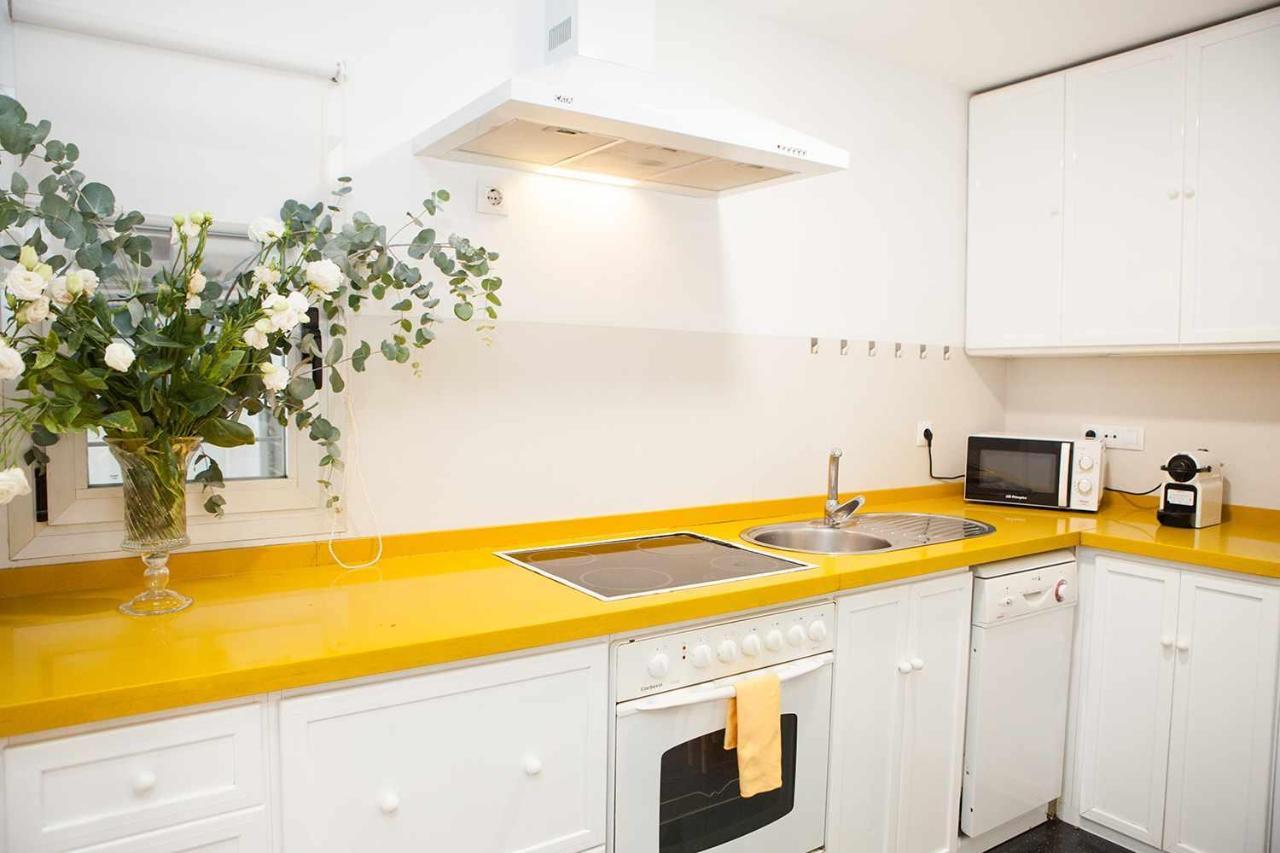 Charming Apartment With Pool And Garage Севілья Екстер'єр фото