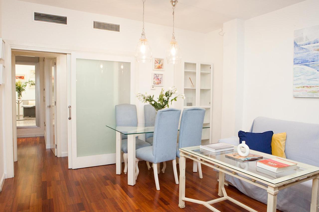 Charming Apartment With Pool And Garage Севілья Екстер'єр фото