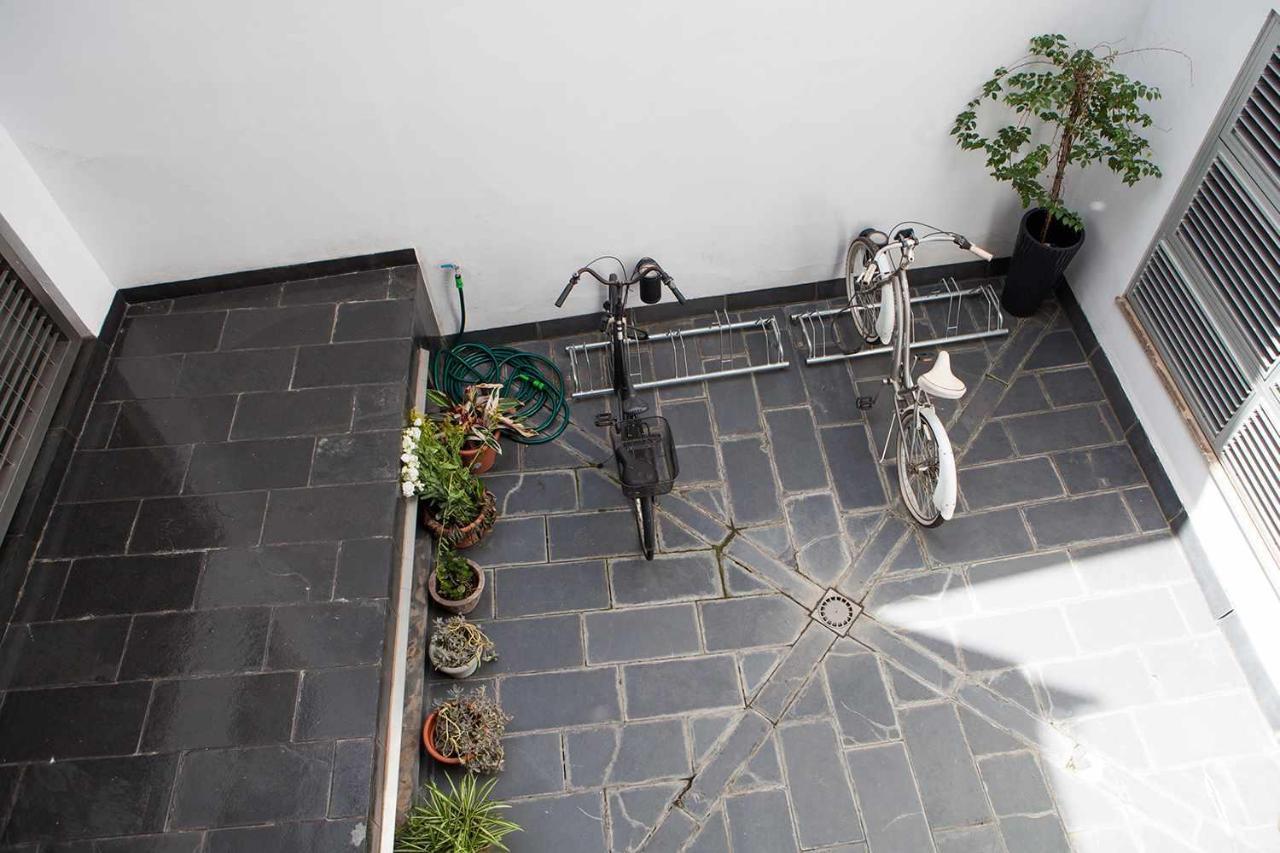 Charming Apartment With Pool And Garage Севілья Екстер'єр фото
